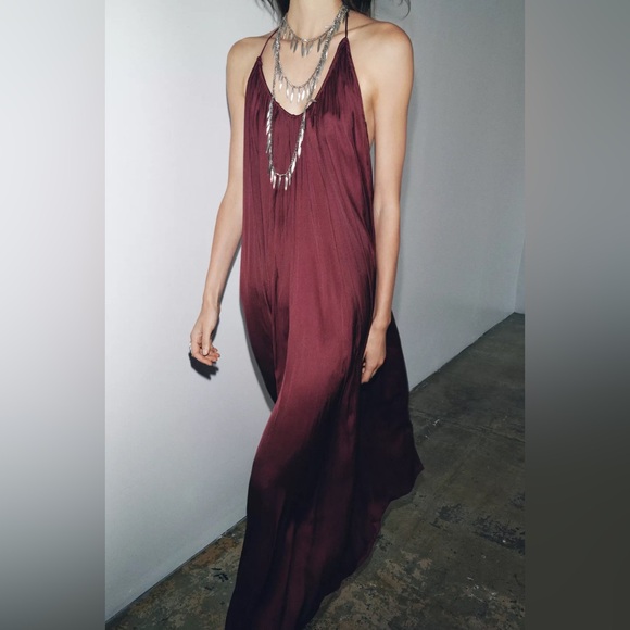 zara burgundy dress ZARA NWT WOMAN SS25 GODETS MIDI DRESS ZW COLLECTION BURGUNDY 2648/952_S-XL
